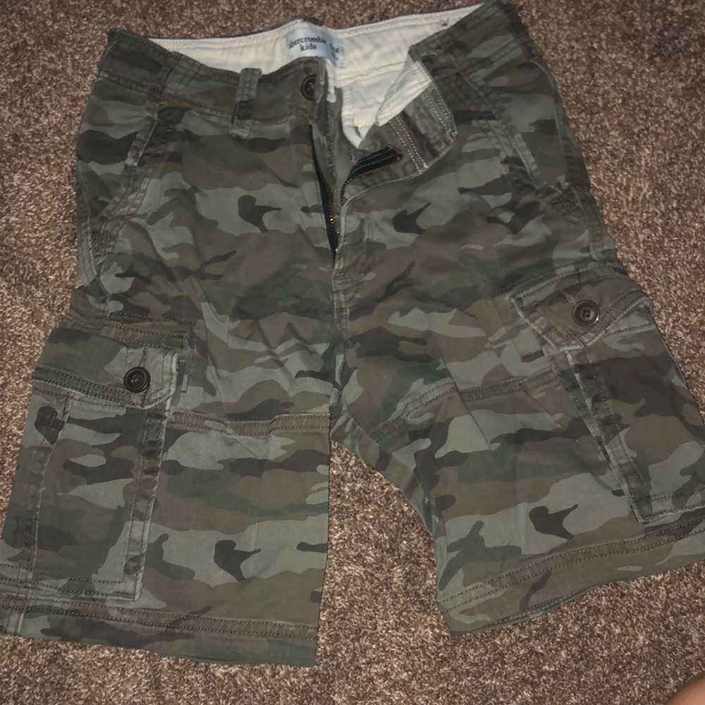 Abercrombie Kids camo shorts
